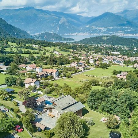 Chalet Con Piscina E Vista Panoramica Colico Εξωτερικό φωτογραφία