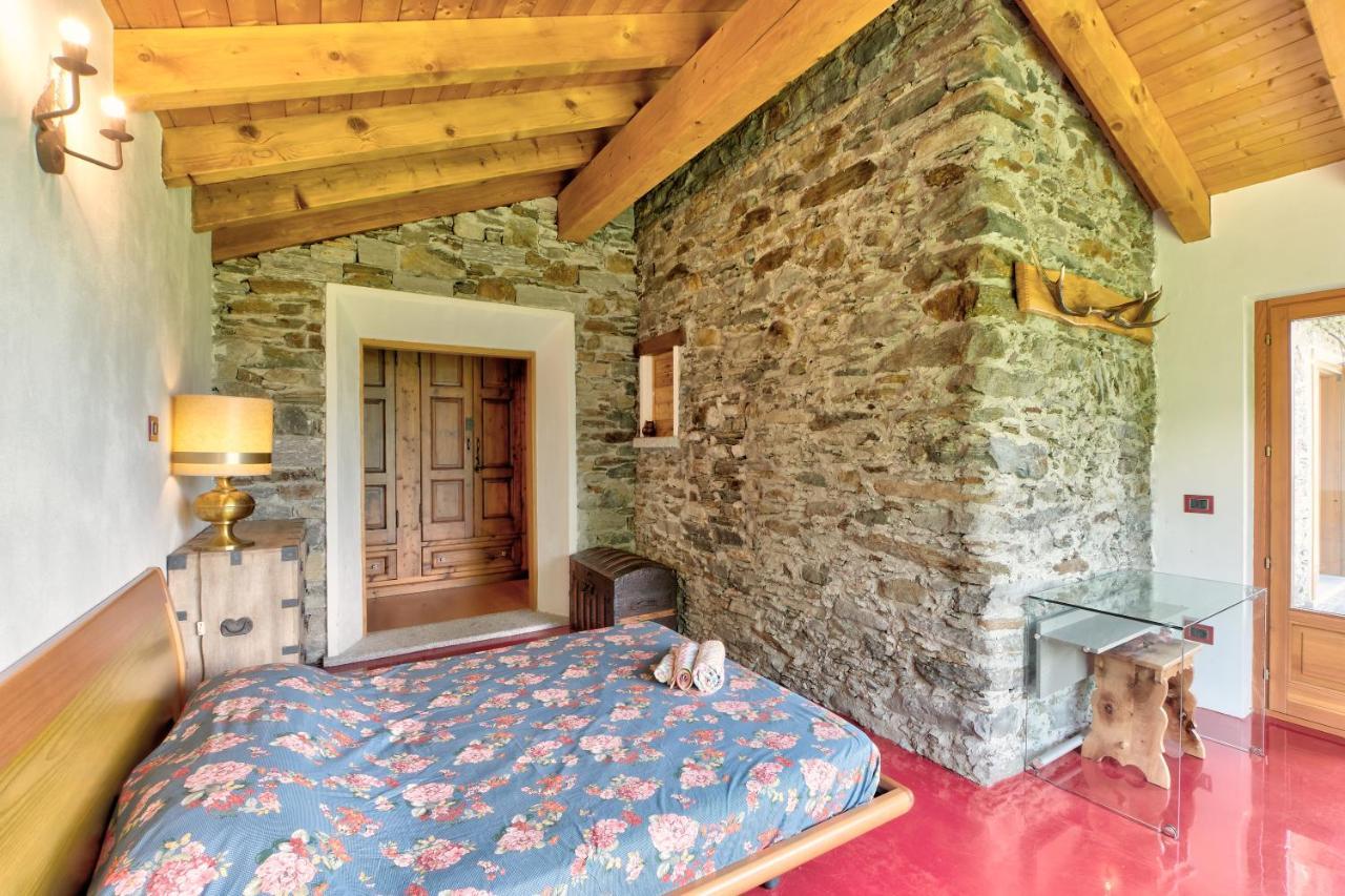 Chalet Con Piscina E Vista Panoramica Colico Εξωτερικό φωτογραφία