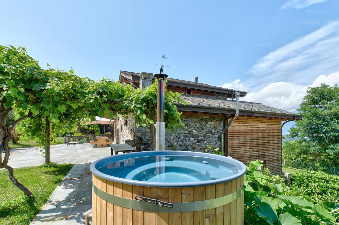 Chalet Con Piscina E Vista Panoramica Colico Εξωτερικό φωτογραφία