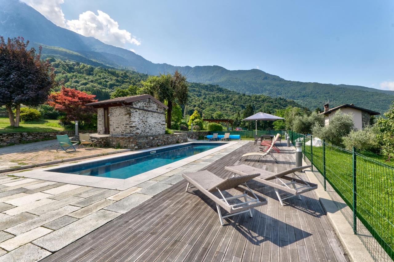 Chalet Con Piscina E Vista Panoramica Colico Εξωτερικό φωτογραφία